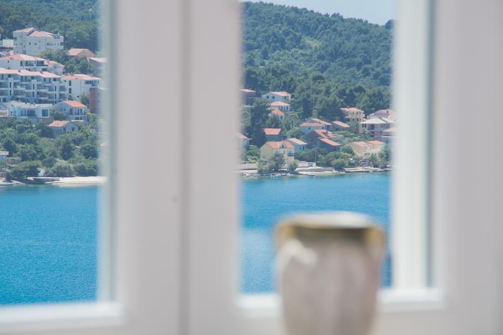 Apartment Ljuba Трогир Екстериор снимка